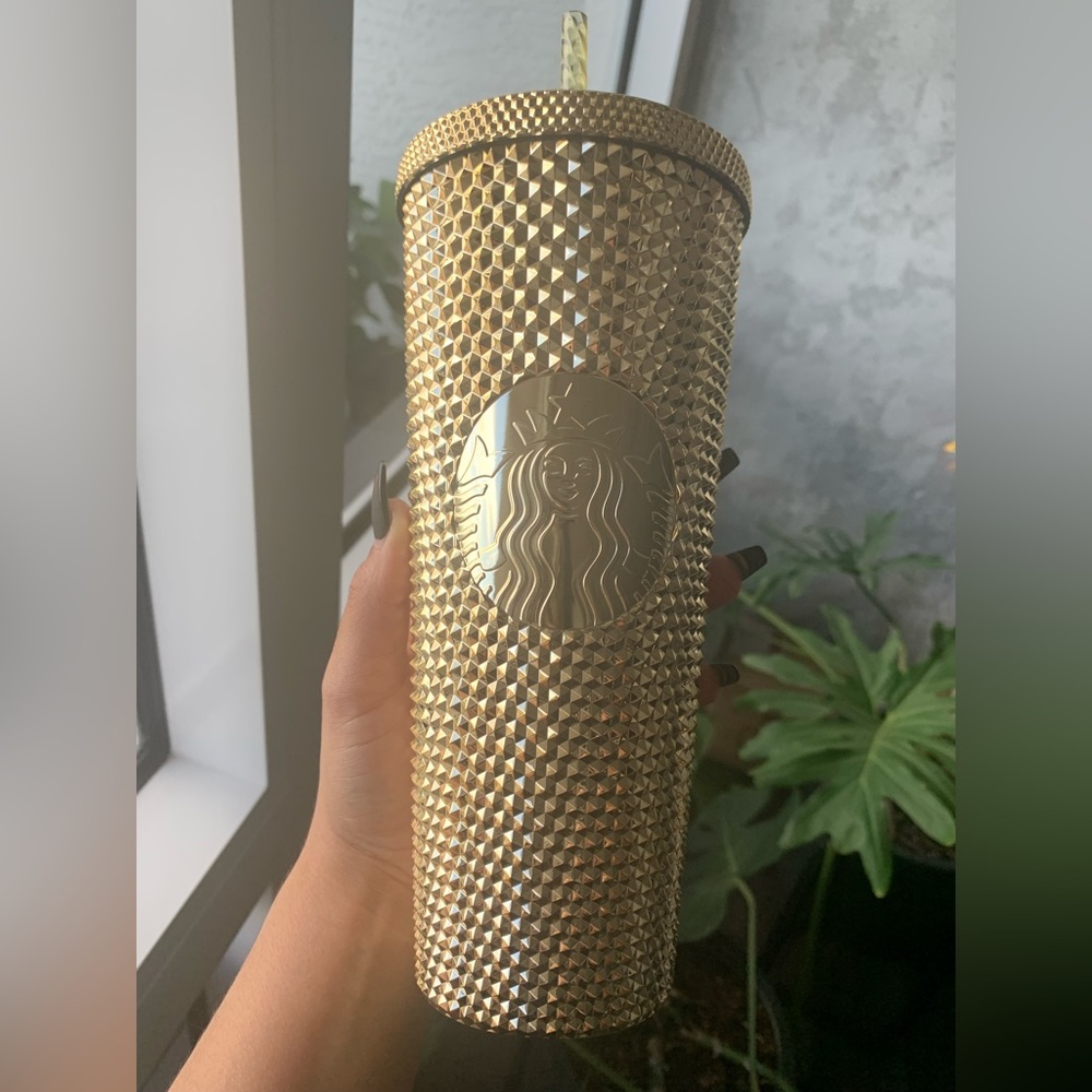 2022 Starbucks Cup 24 oz